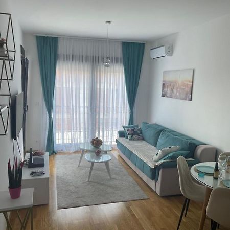 Apartman Iva Tivat Zewnętrze zdjęcie