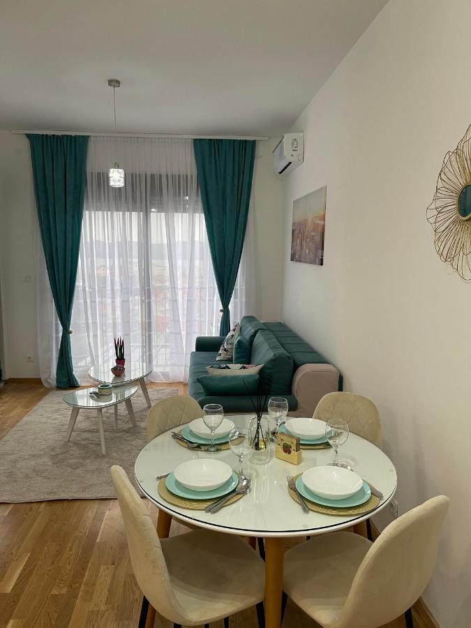 Apartman Iva Tivat Zewnętrze zdjęcie