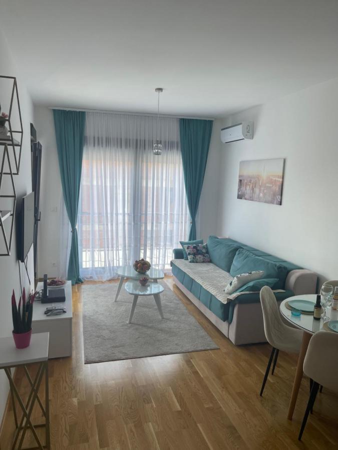 Apartament Apartman Iva Tivat Zewnętrze zdjęcie