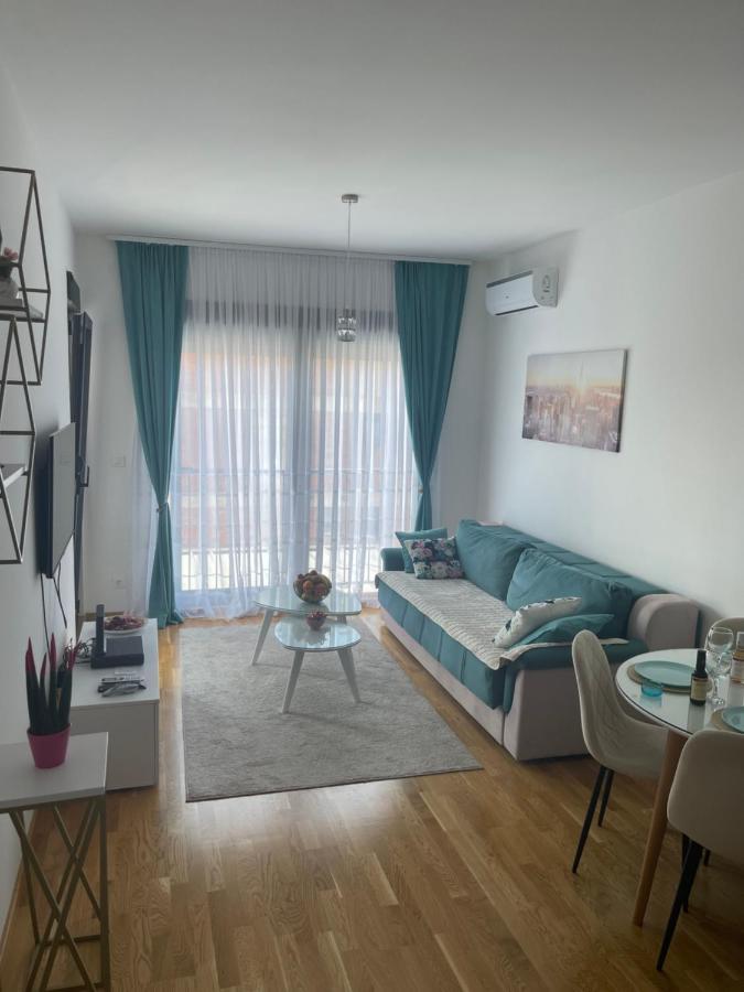 Apartman Iva Tivat Zewnętrze zdjęcie