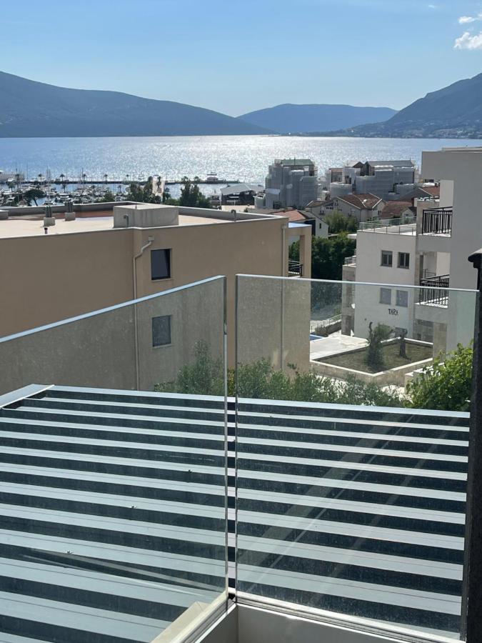 Apartman Iva Tivat Zewnętrze zdjęcie